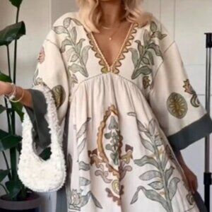 ZARA Embroidered Linen Blend Dress Size: L